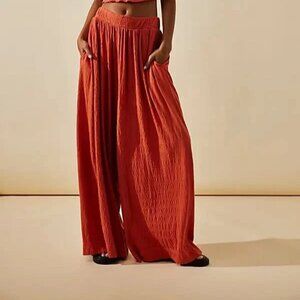 Free People Solange Pull-On Wide-Leg Smocked textured Red Pants XS